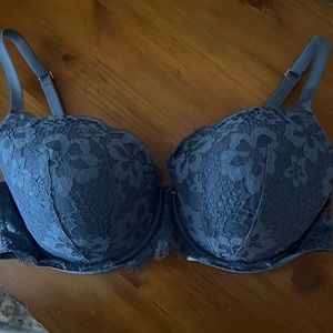 Victoria’s Secret Dream Angels blue lace bra NWOT 36 DD